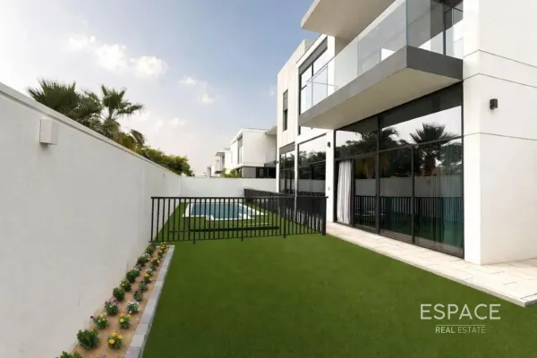 Murooj Al Furjan - East, Al Furjan, Dubai - Espace