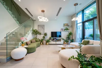 Murooj Al Furjan - East, Al Furjan, Dubai - Espace