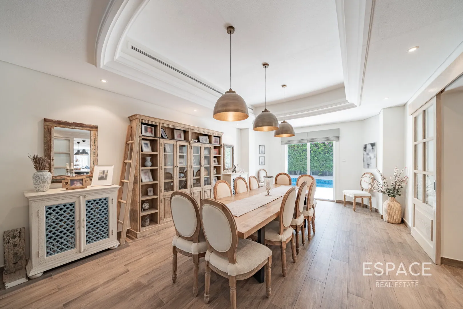 single static gallery