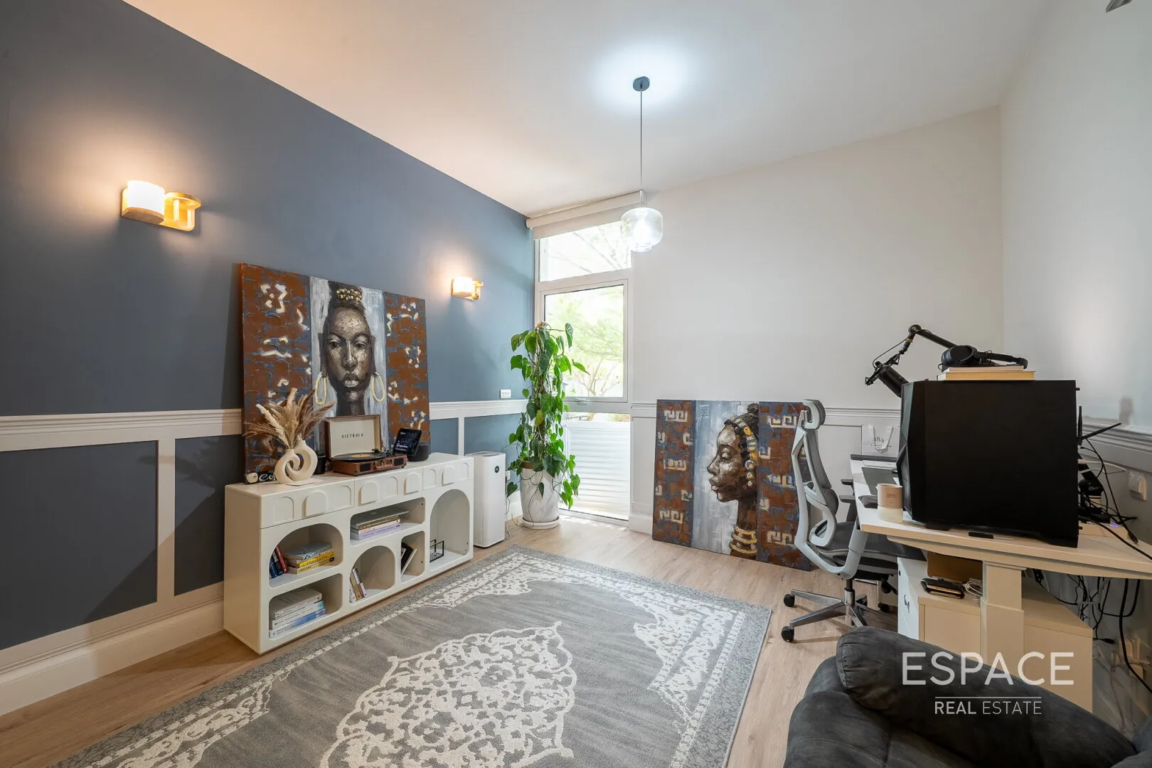 PropertiesGalleryCamera
