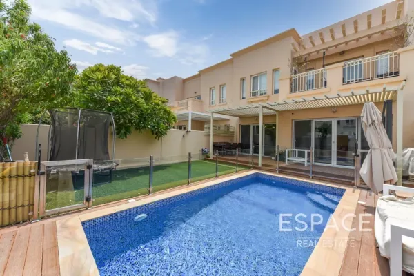 Springs 2, Springs, Dubai - Espace