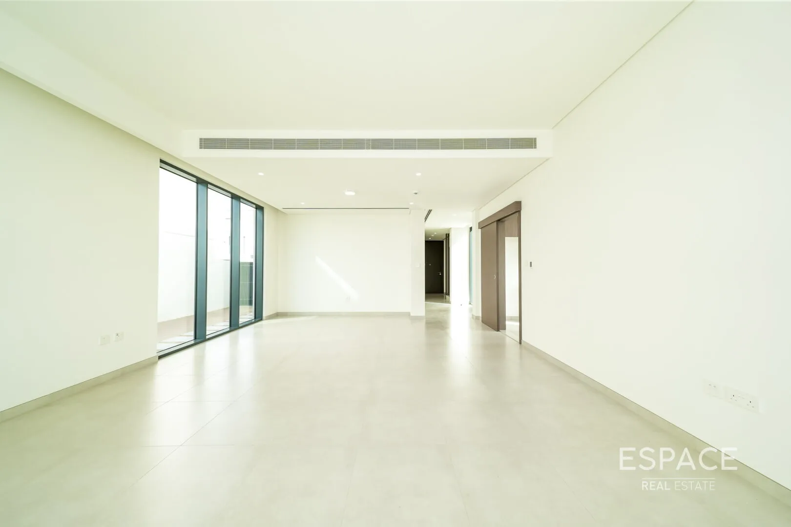 single static gallery