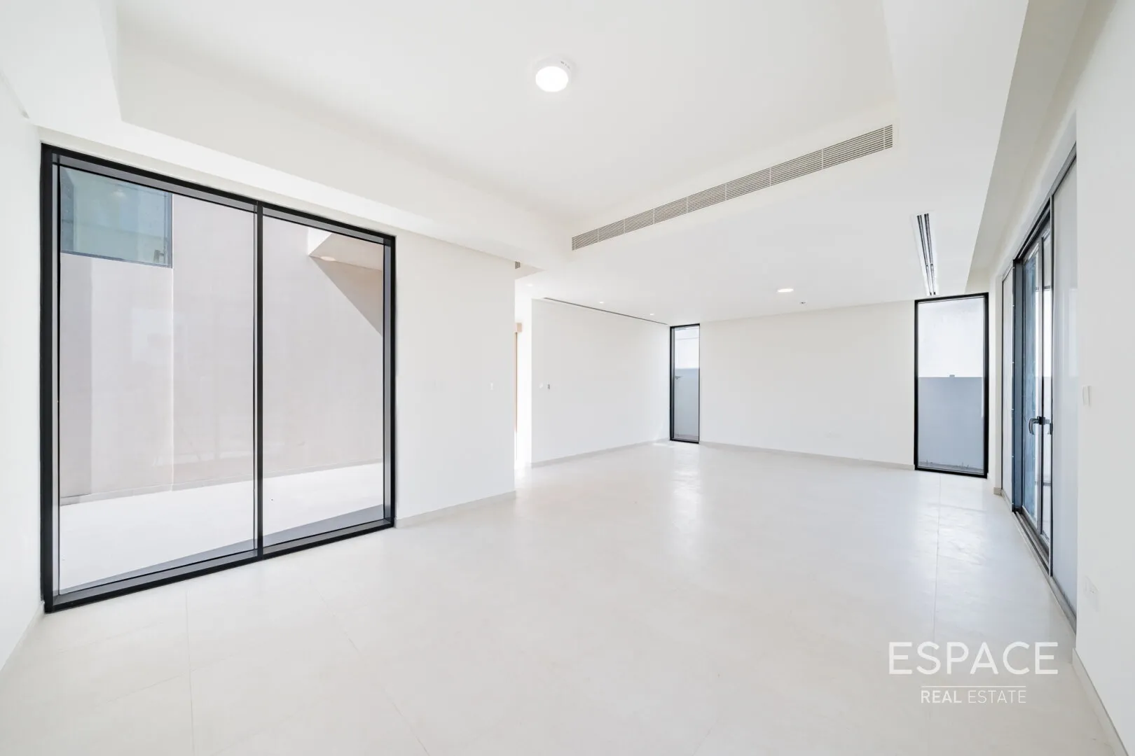 single static gallery