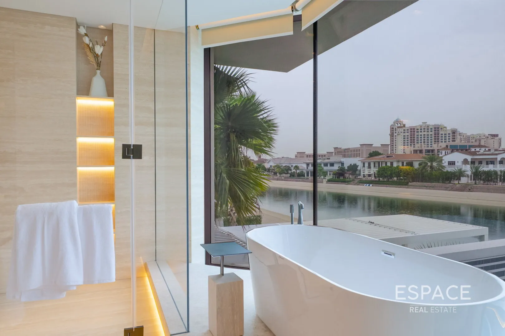 PropertiesGalleryCamera