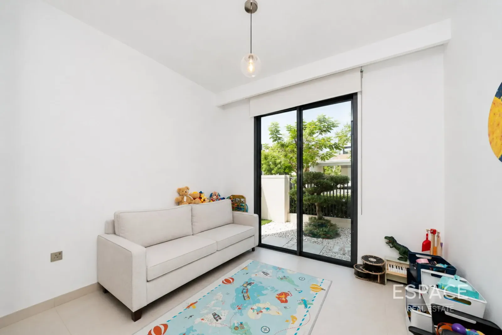 PropertiesGalleryCamera