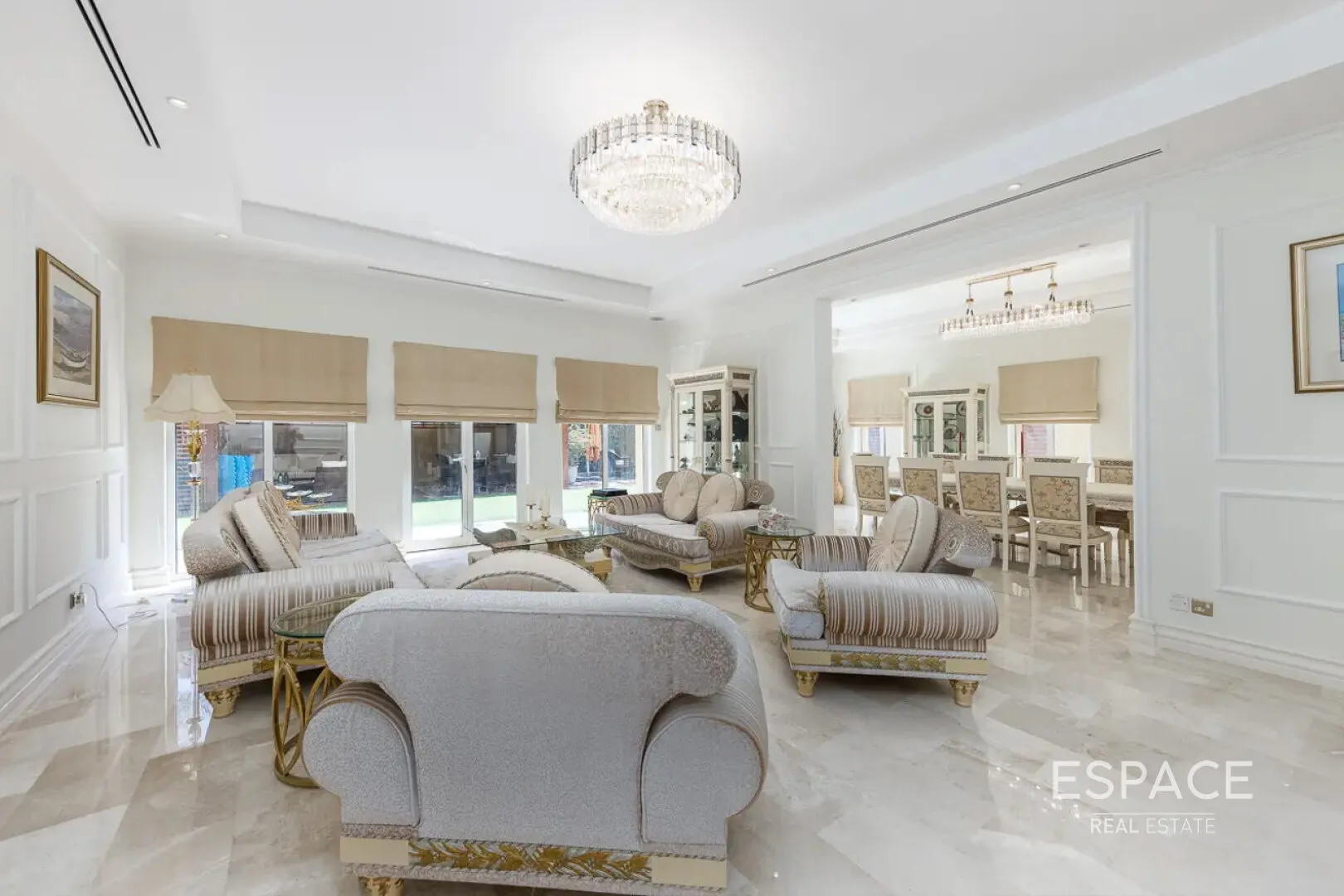 PropertiesGalleryCamera