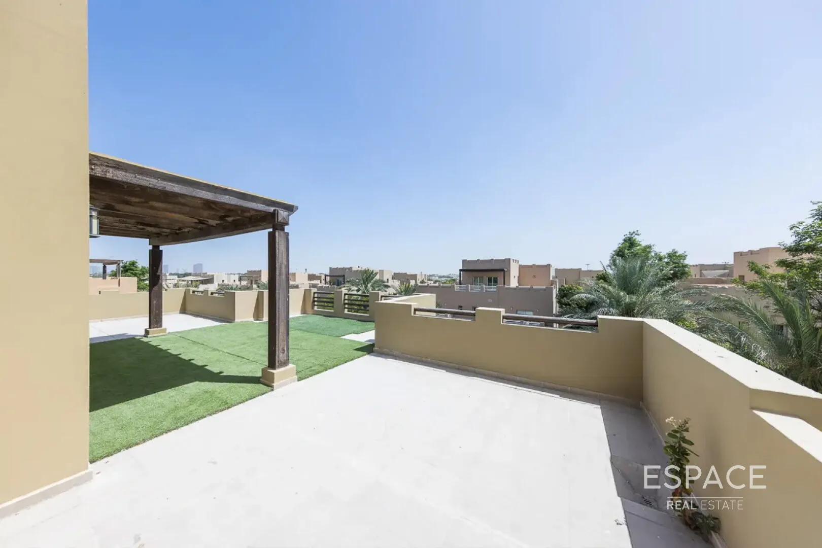 single static gallery