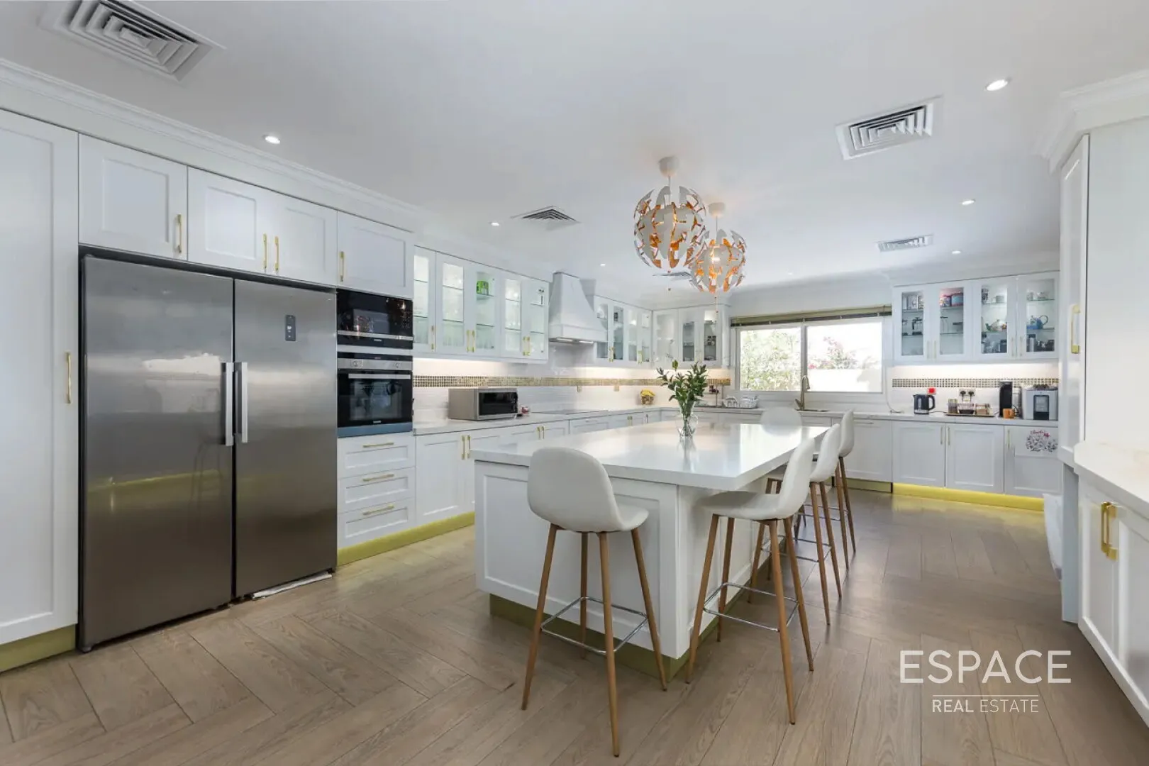 single static gallery