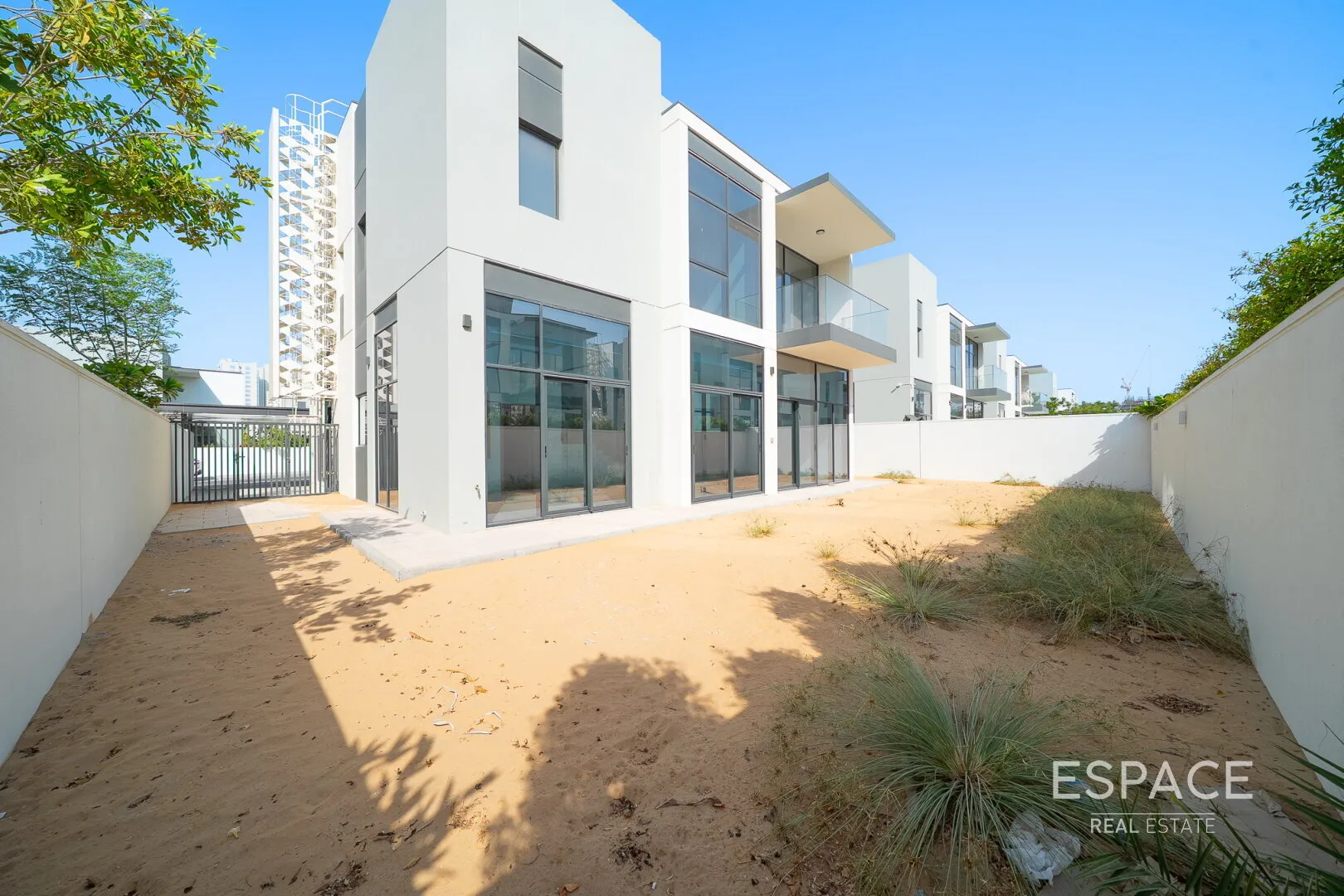 single static gallery