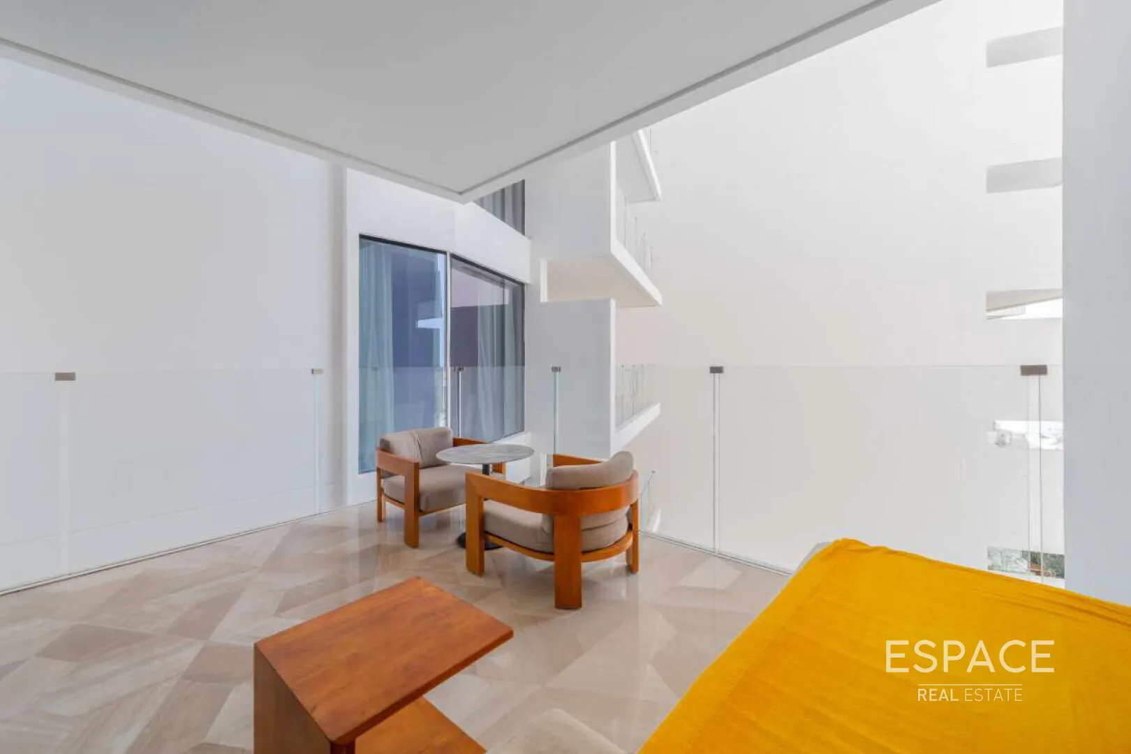 PropertiesGalleryCamera