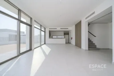 Tilal Al Furjan - Phase 2, Al Furjan, Dubai - Espace