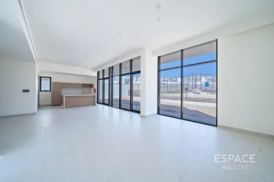 Tilal Al Furjan - Phase 2, Al Furjan, Dubai - Espace