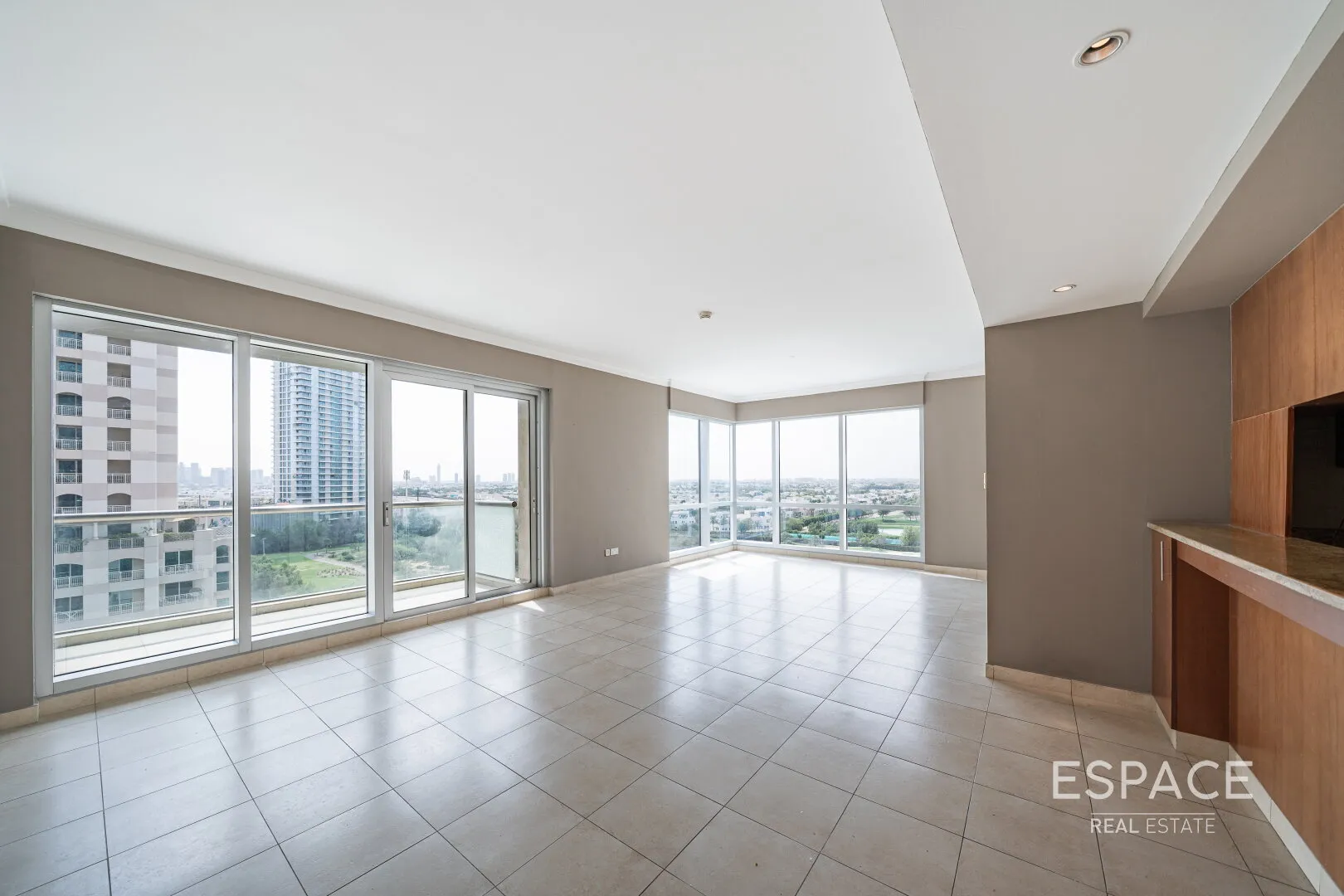 single static gallery