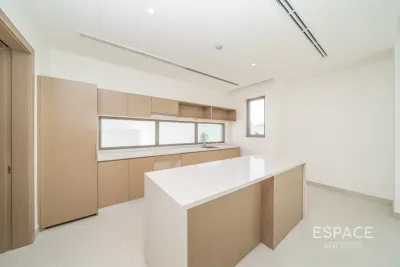 Tilal Al Furjan - Phase 2, Al Furjan, Dubai - Espace