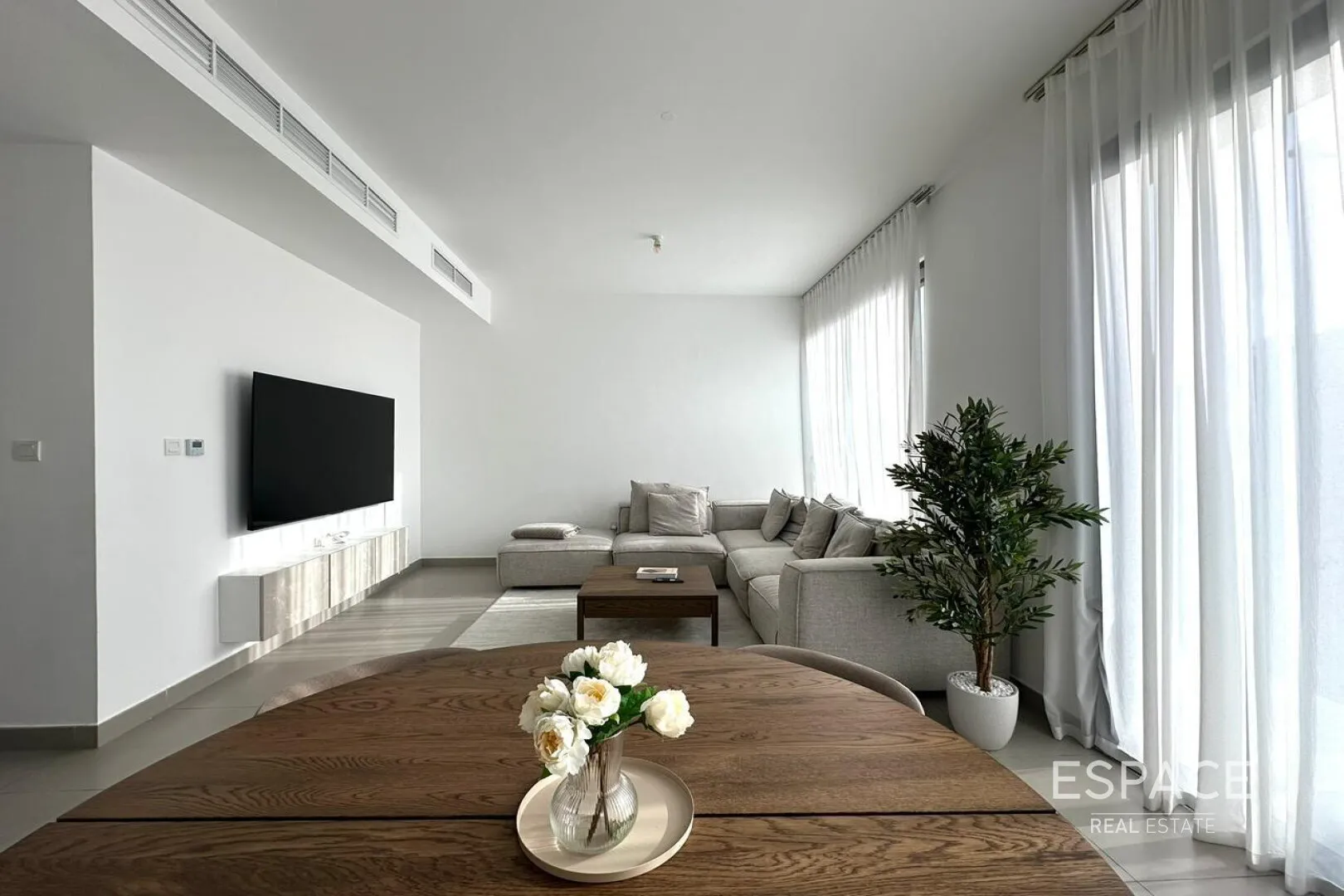 single static gallery