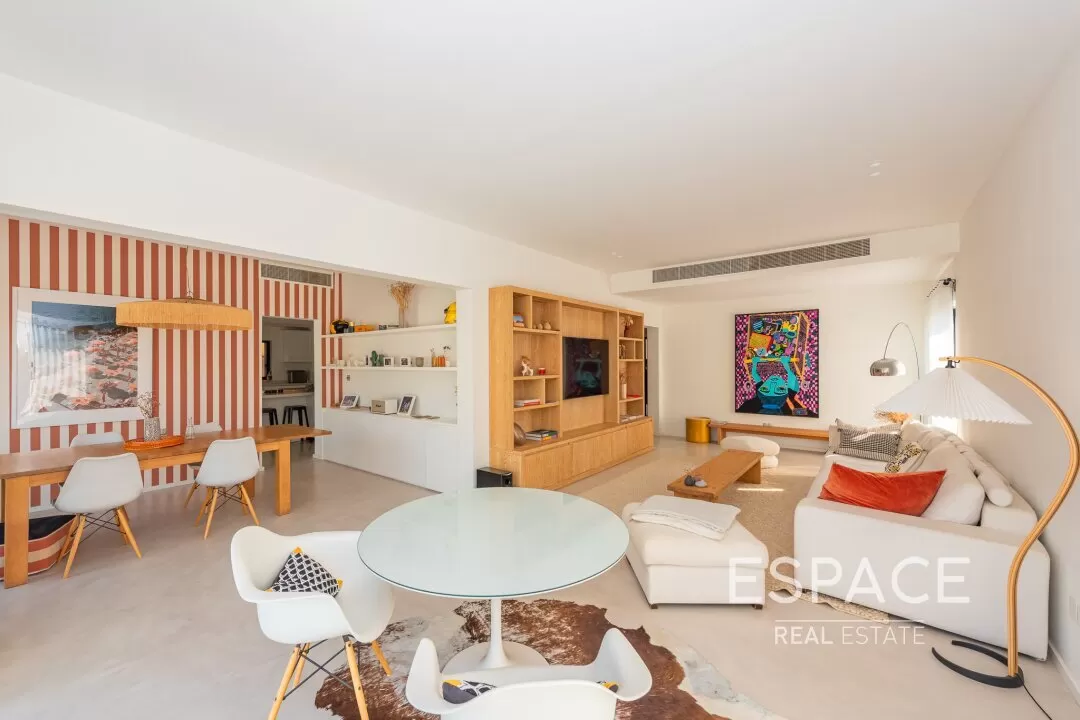 single static gallery