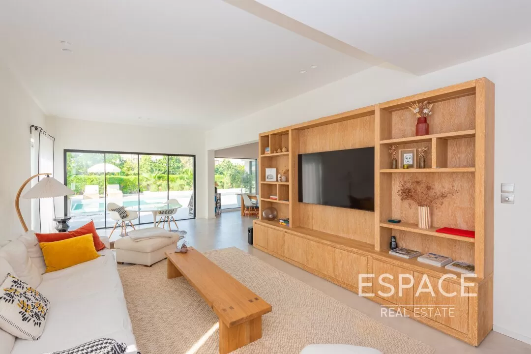 single static gallery