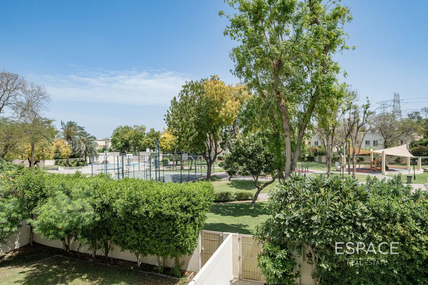 PropertiesGalleryCamera