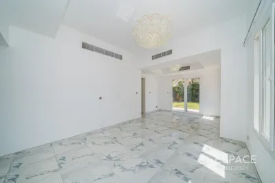 Springs 15, Springs, Dubai - Espace