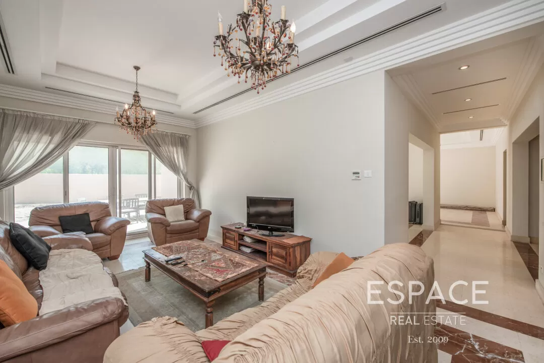 single static gallery