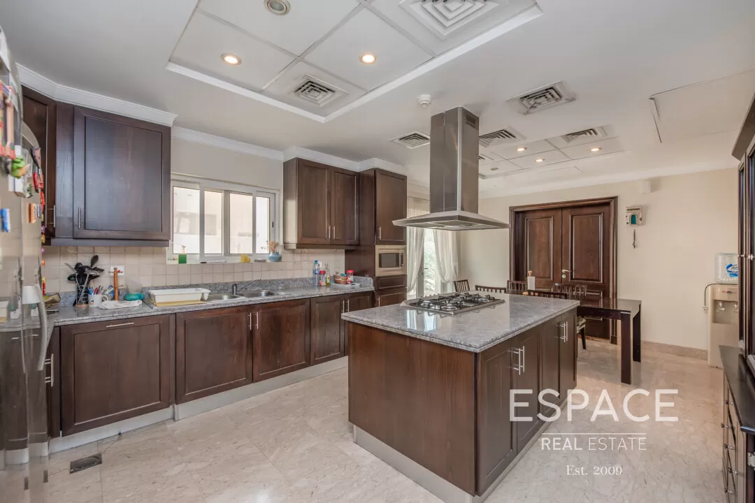 single static gallery