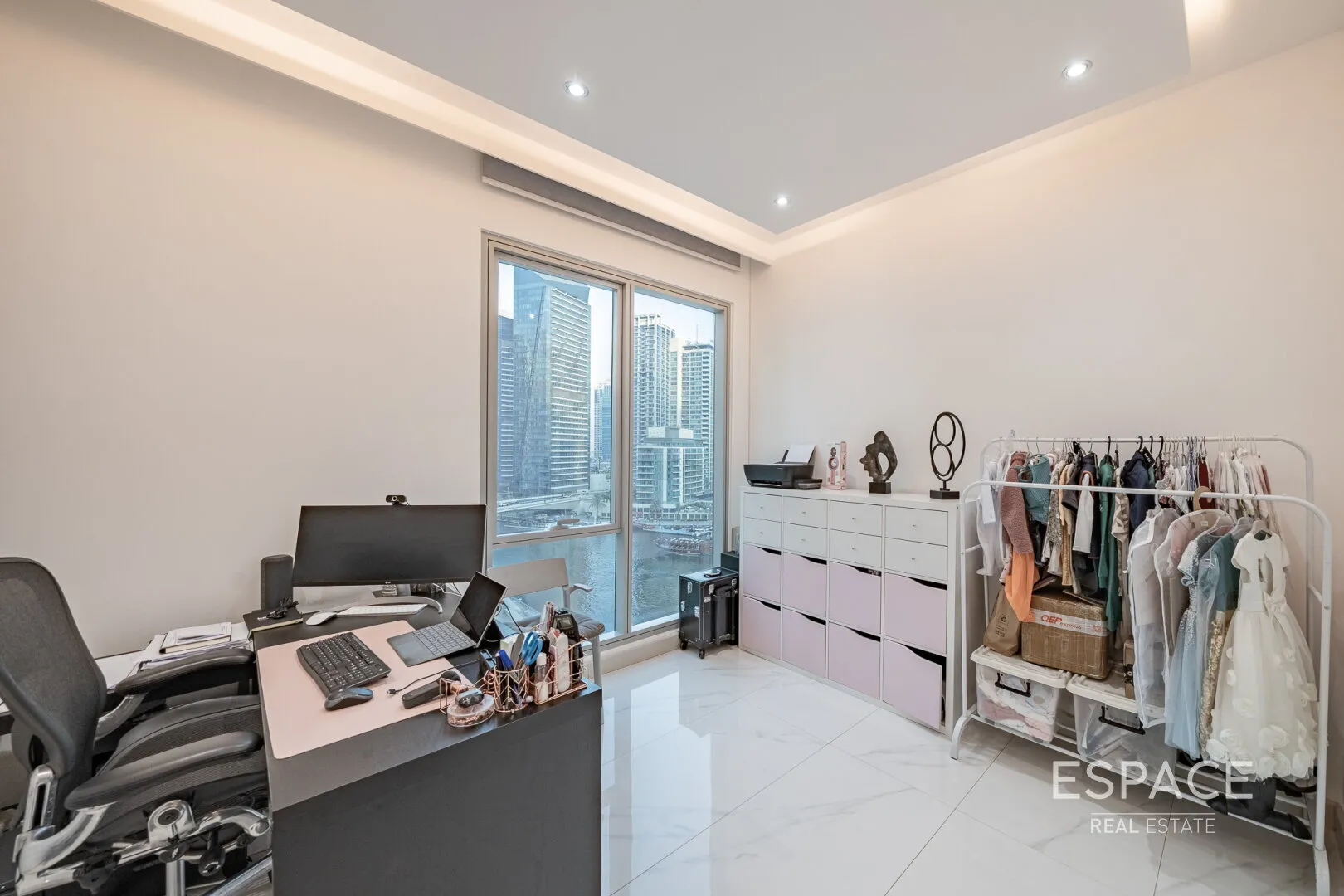 PropertiesGalleryCamera
