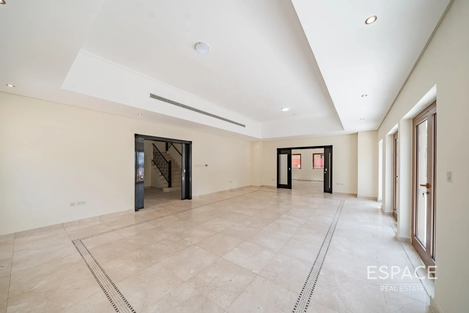 single static gallery