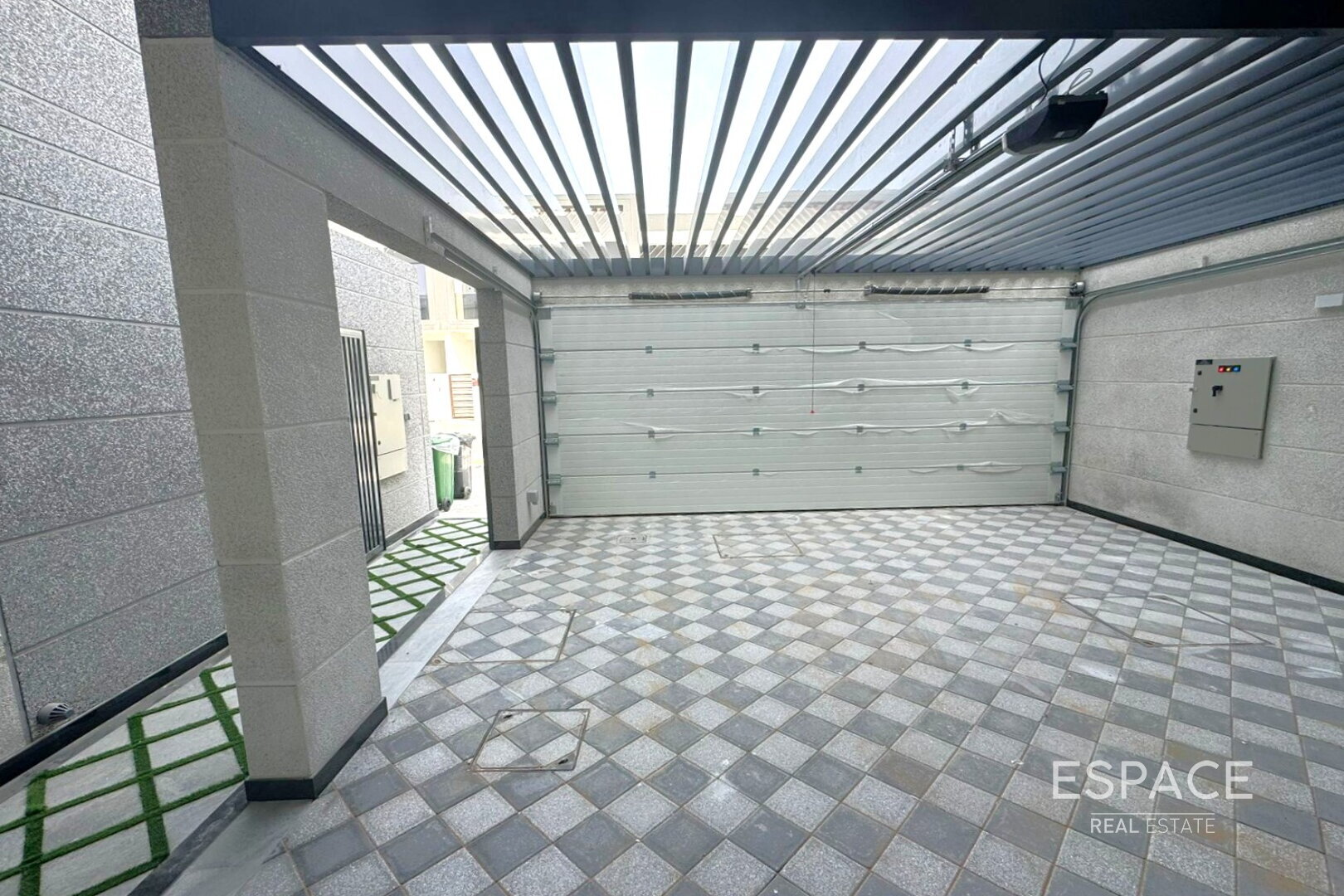 PropertiesGalleryCamera