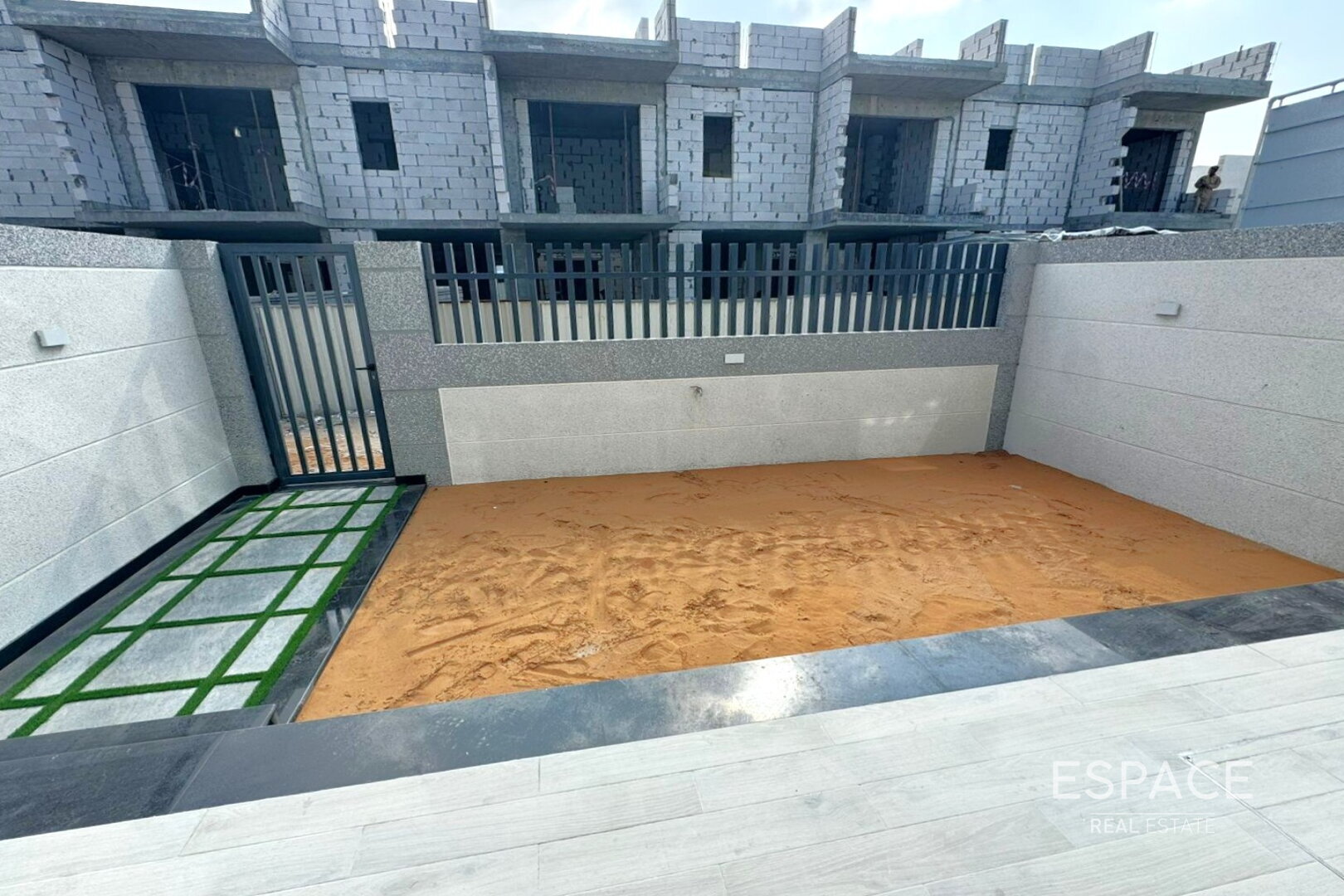 PropertiesGalleryCamera