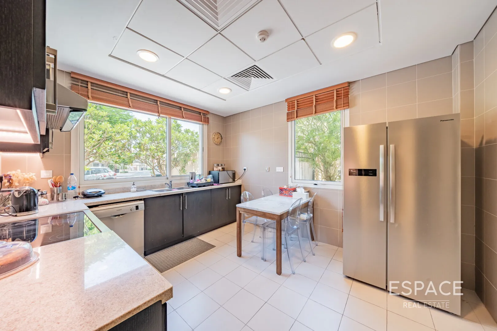 PropertiesGalleryCamera