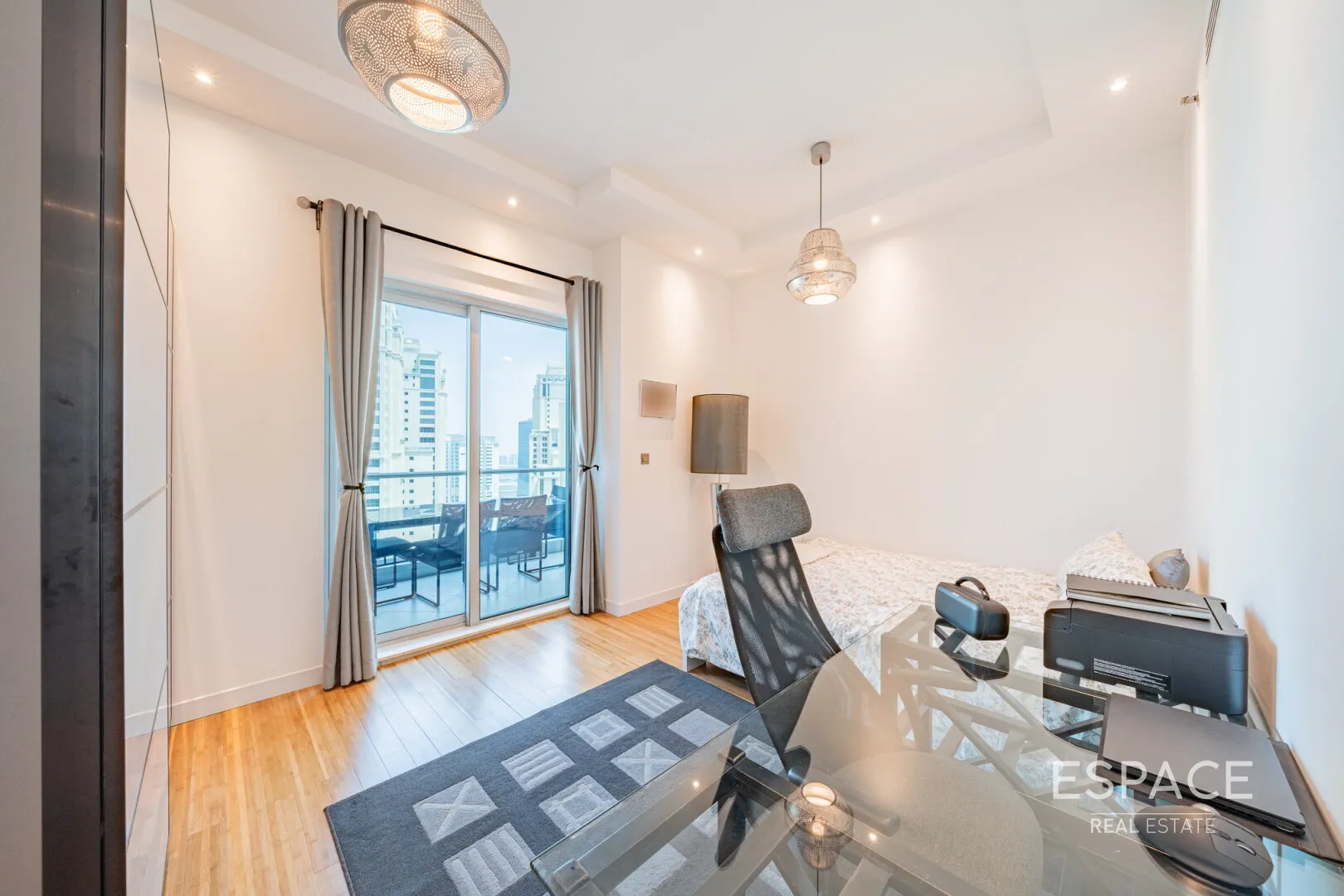 PropertiesGalleryCamera