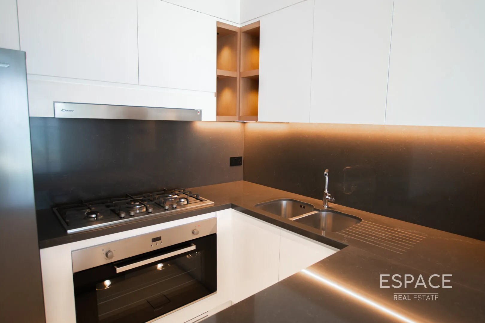 single static gallery