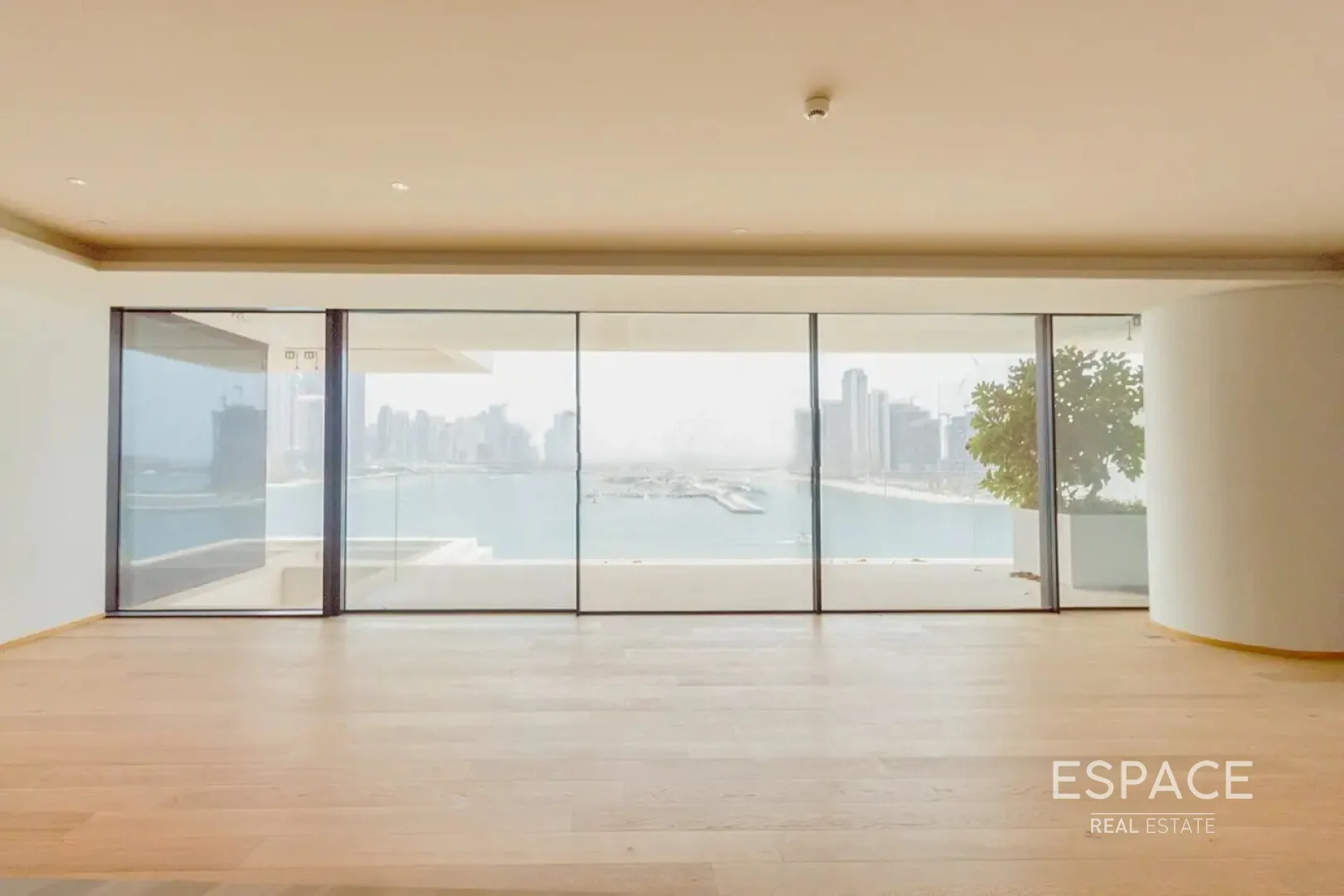 single static gallery