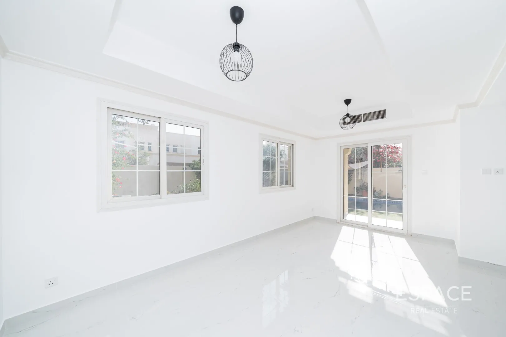 single static gallery