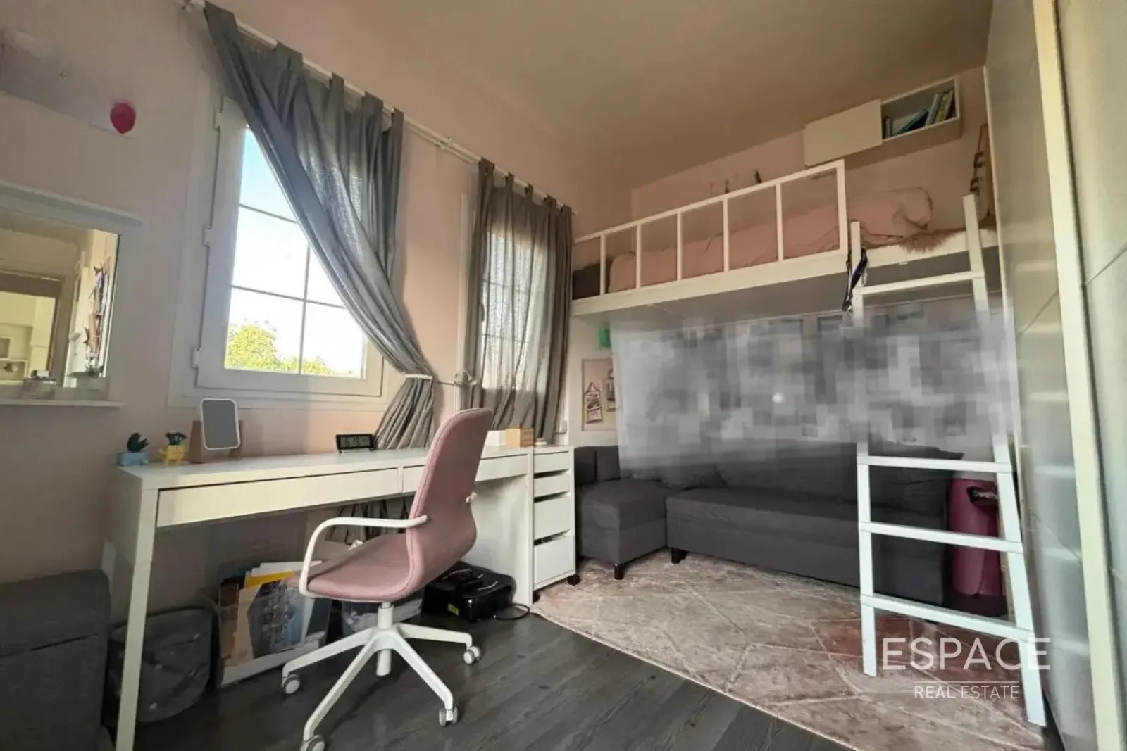 PropertiesGalleryCamera