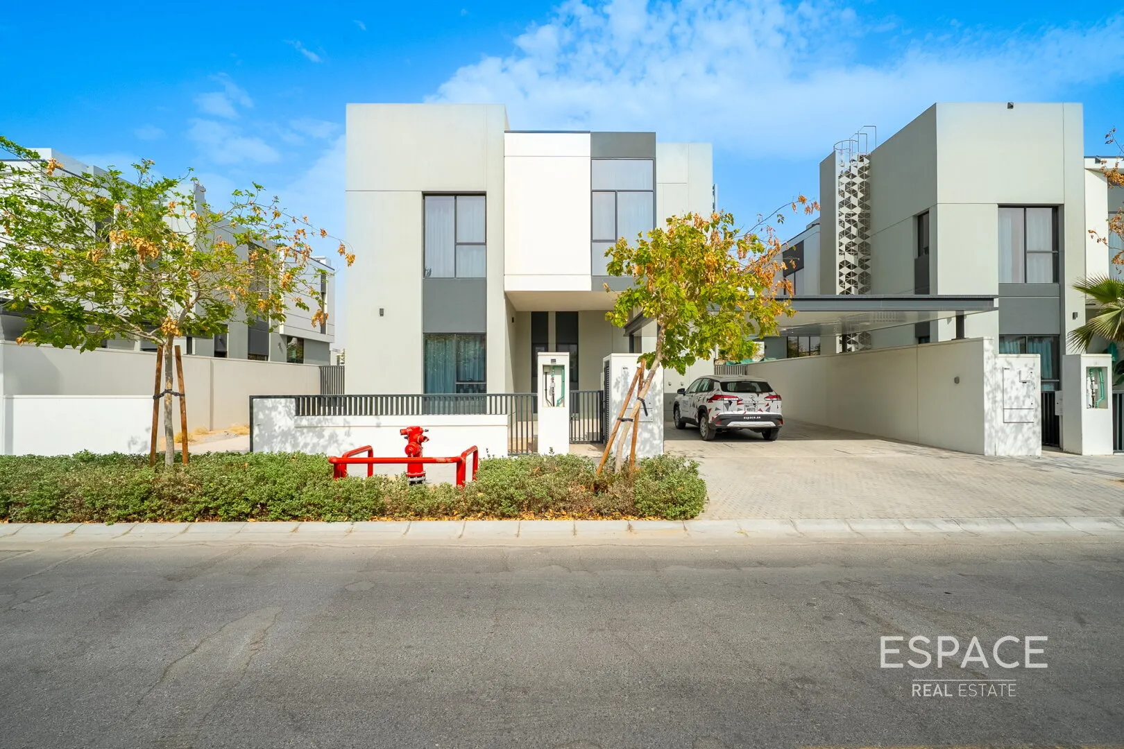 single static gallery