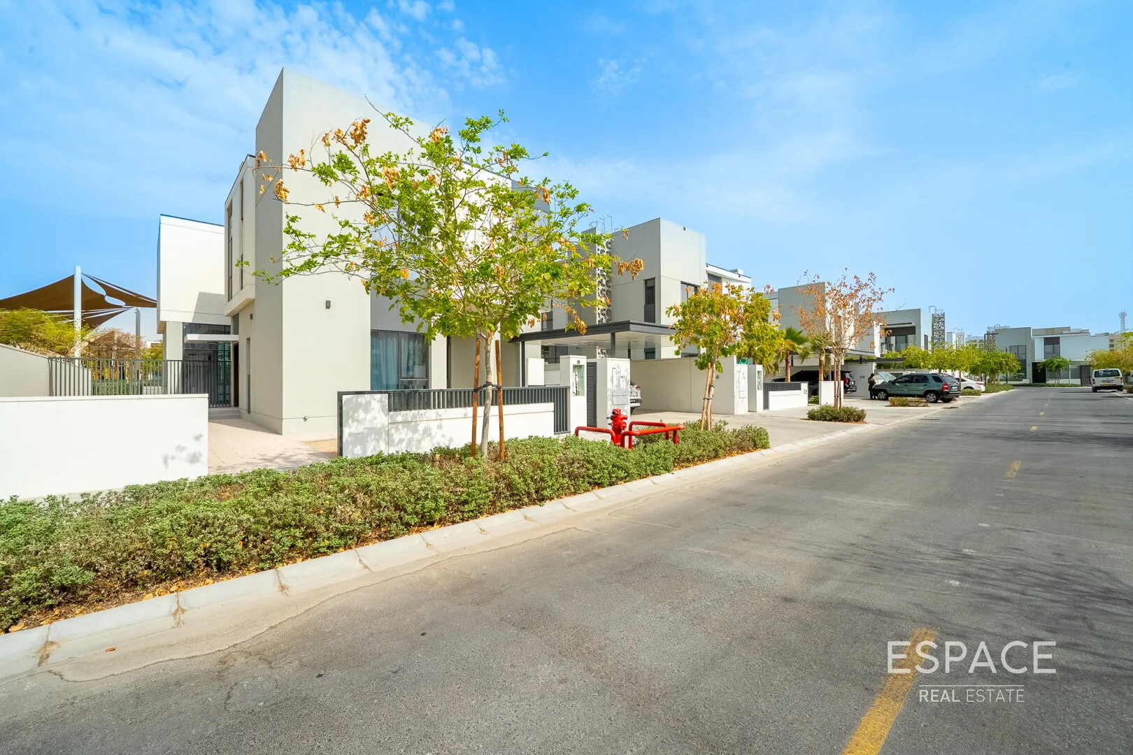 PropertiesGalleryCamera