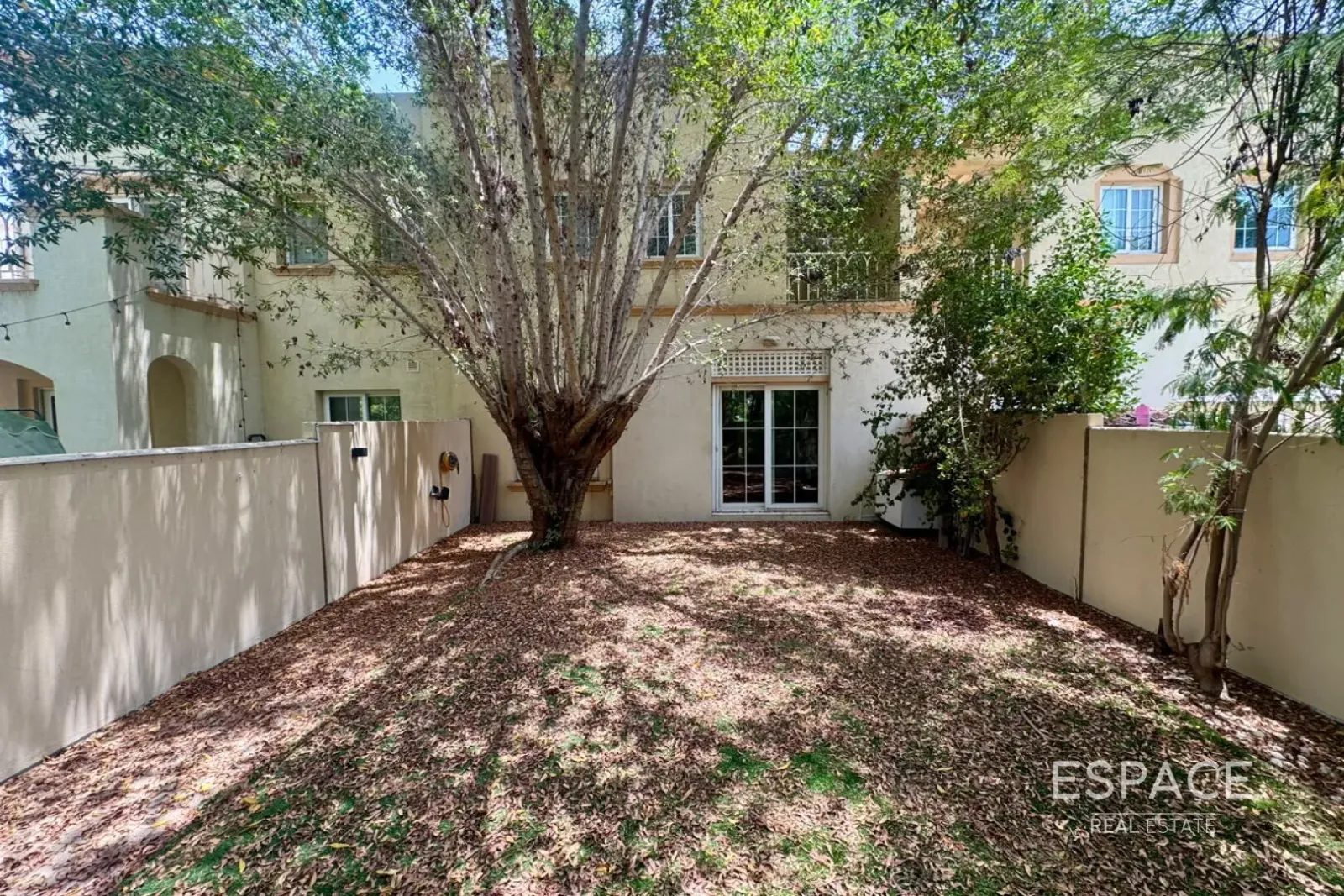 PropertiesGalleryCamera