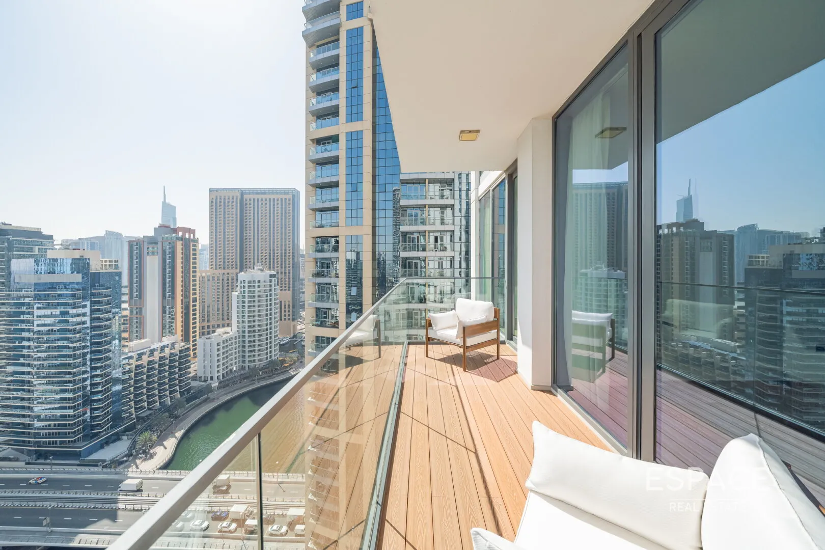 PropertiesGalleryCamera