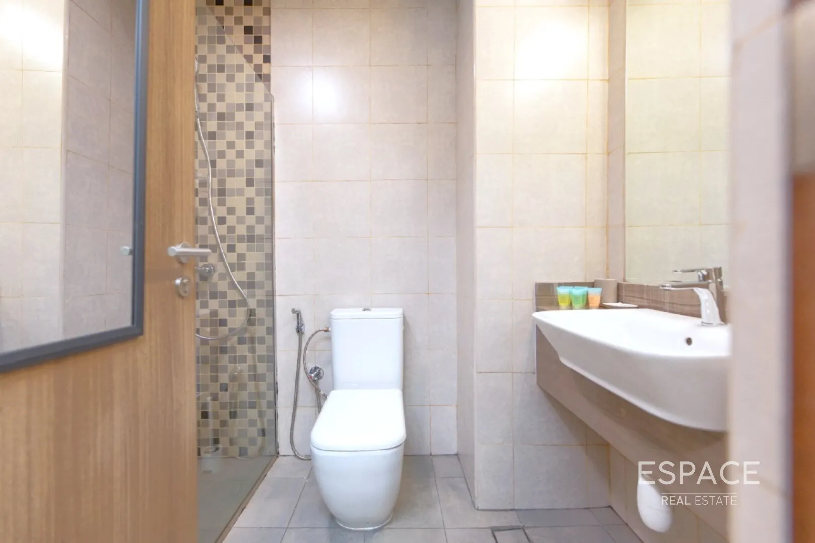 PropertiesGalleryCamera