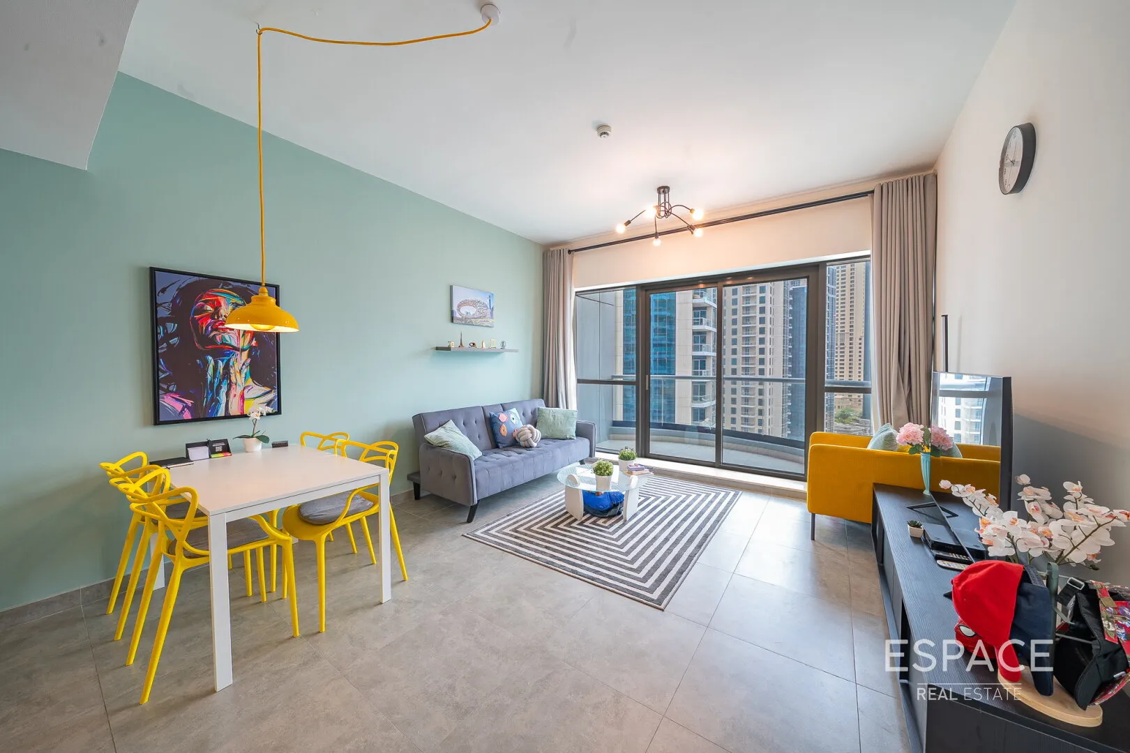 PropertiesGalleryCamera