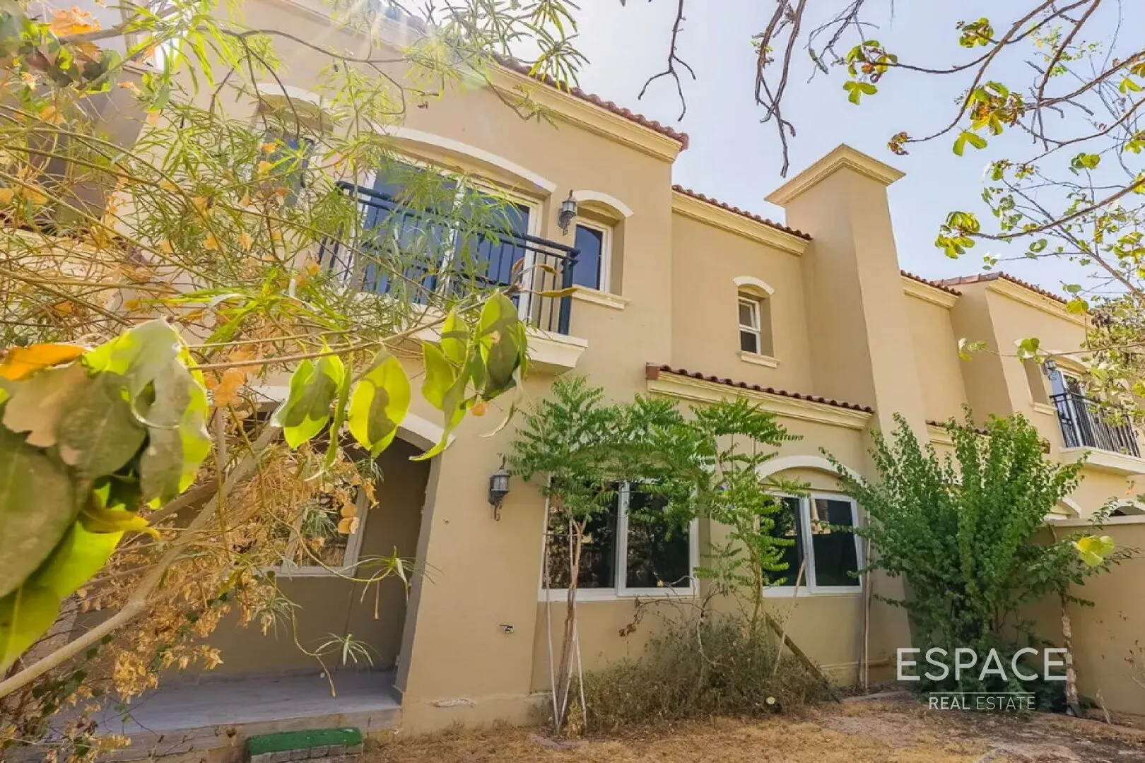 PropertiesGalleryCamera