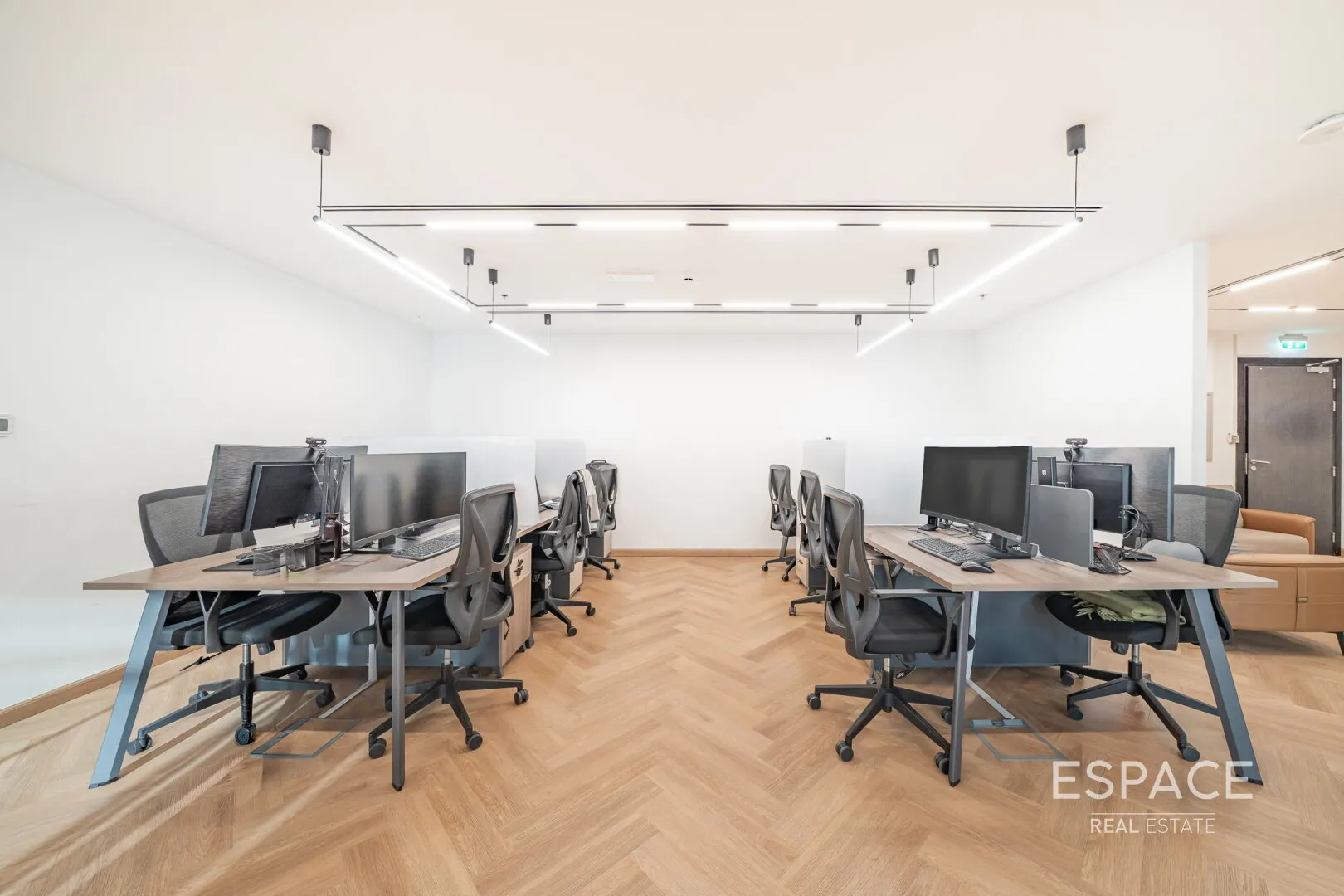 single static gallery