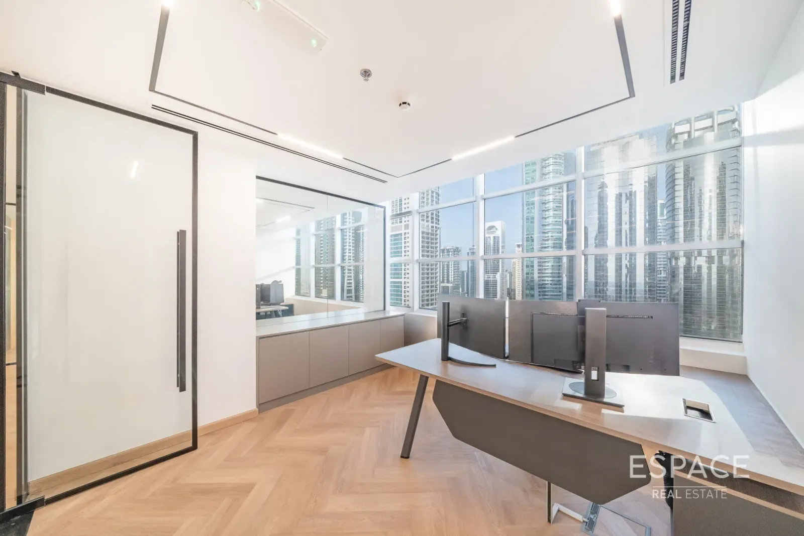 PropertiesGalleryCamera