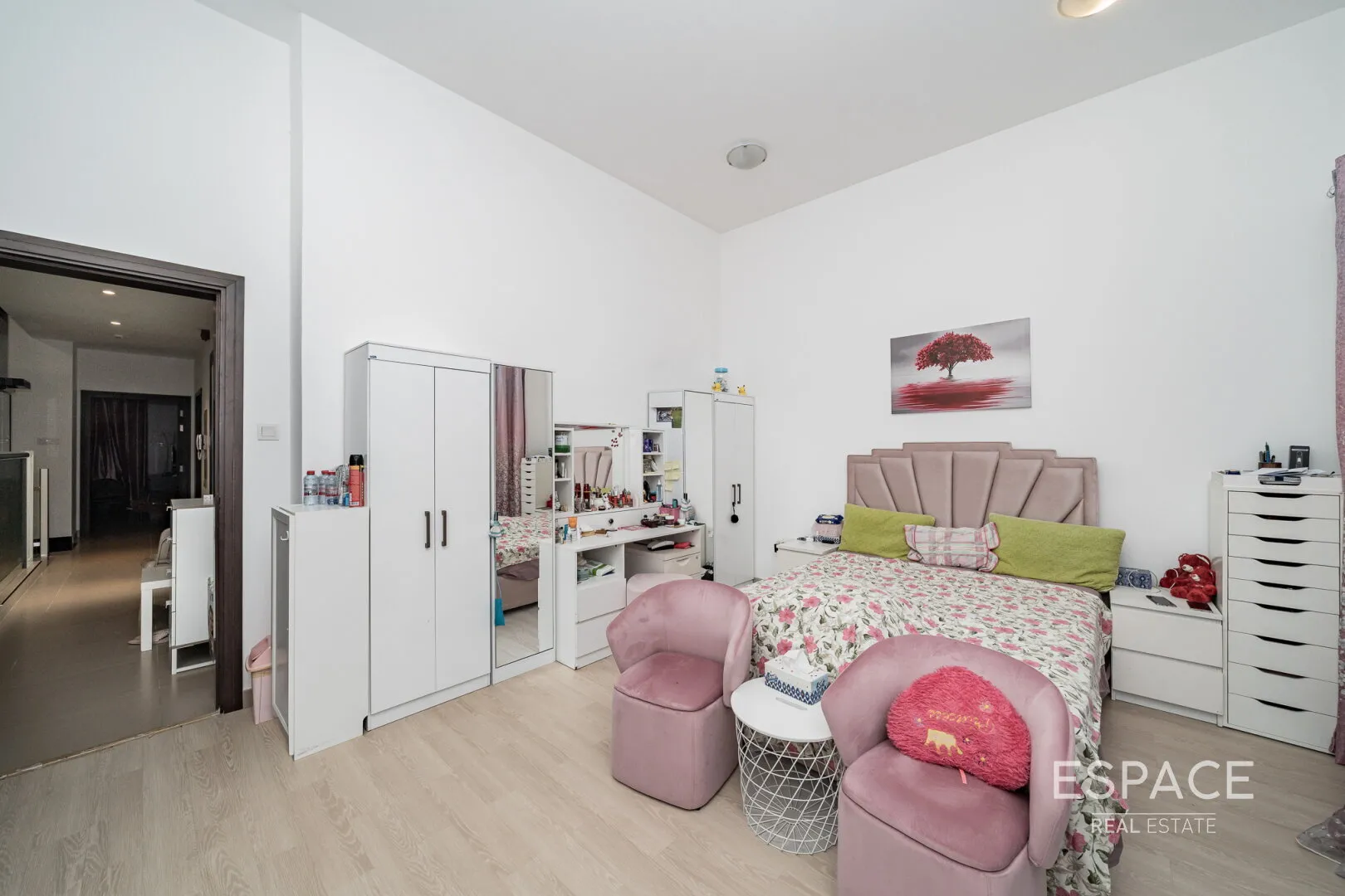PropertiesGalleryCamera