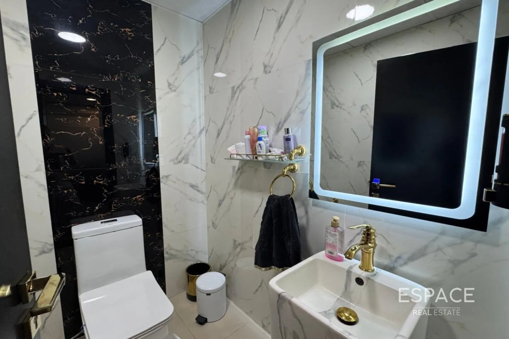 PropertiesGalleryCamera