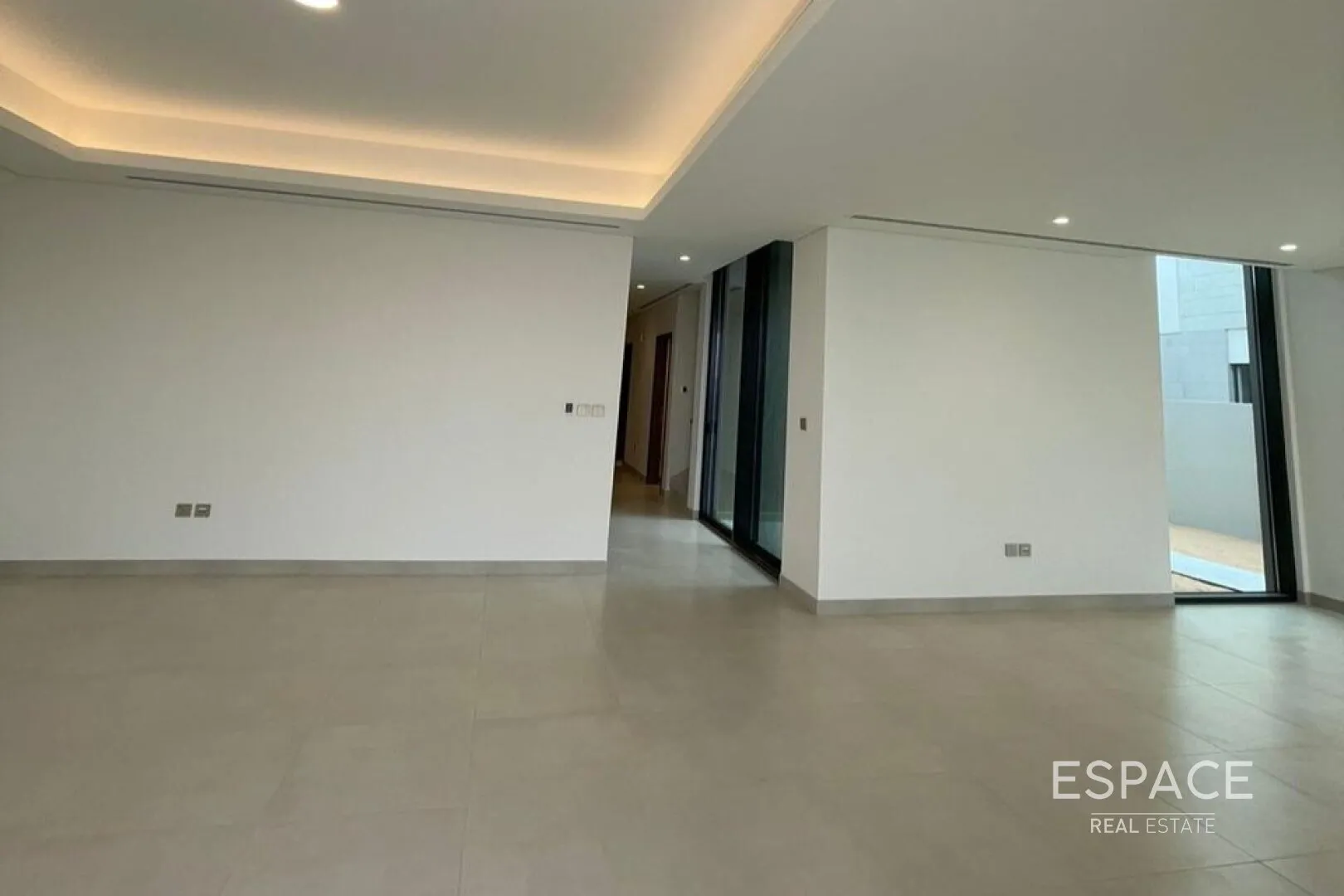 single static gallery