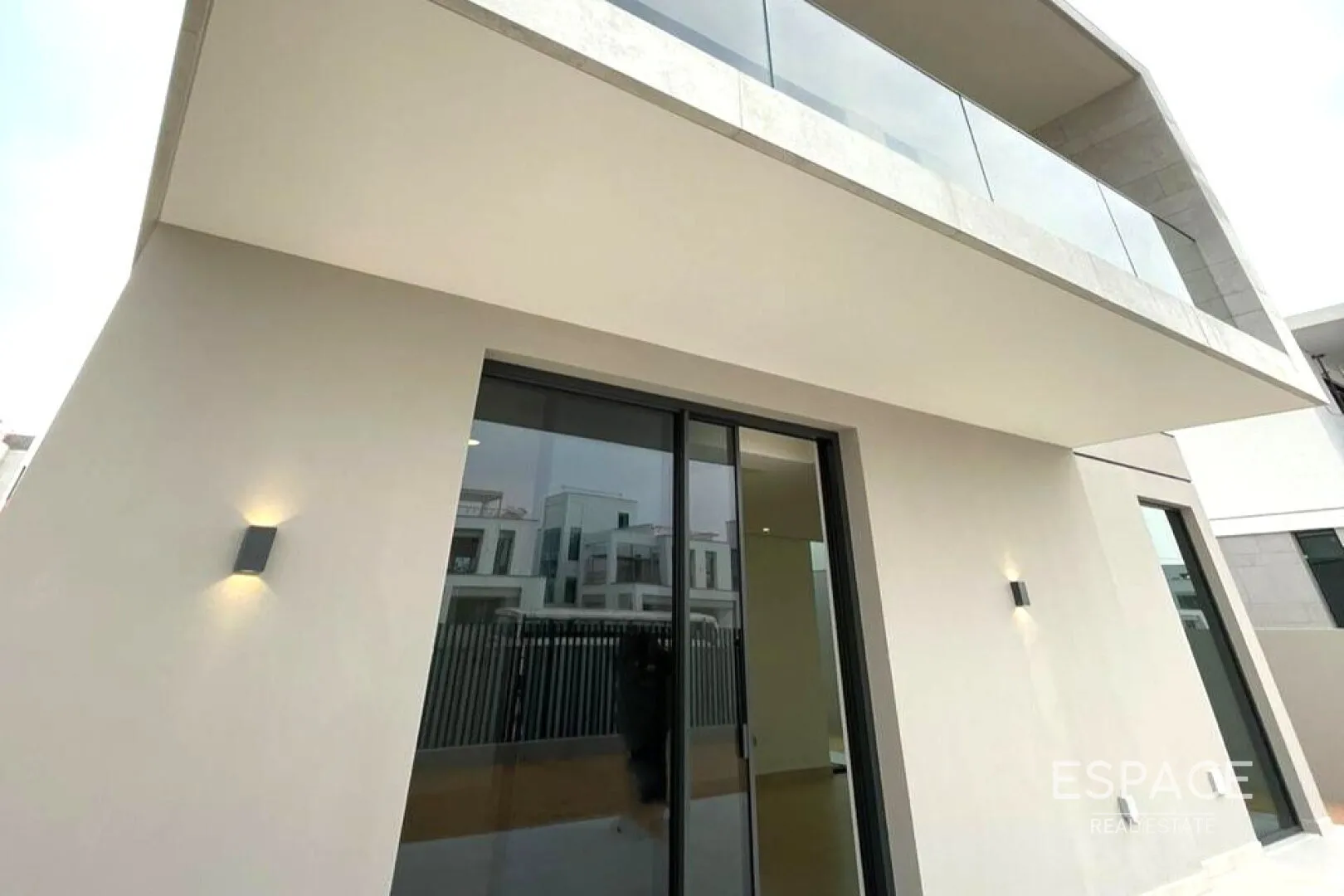 single static gallery