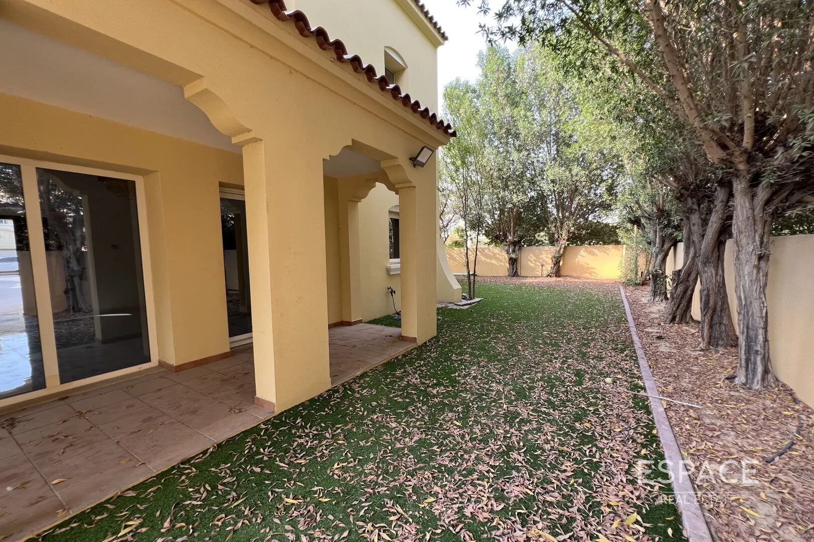 PropertiesGalleryCamera