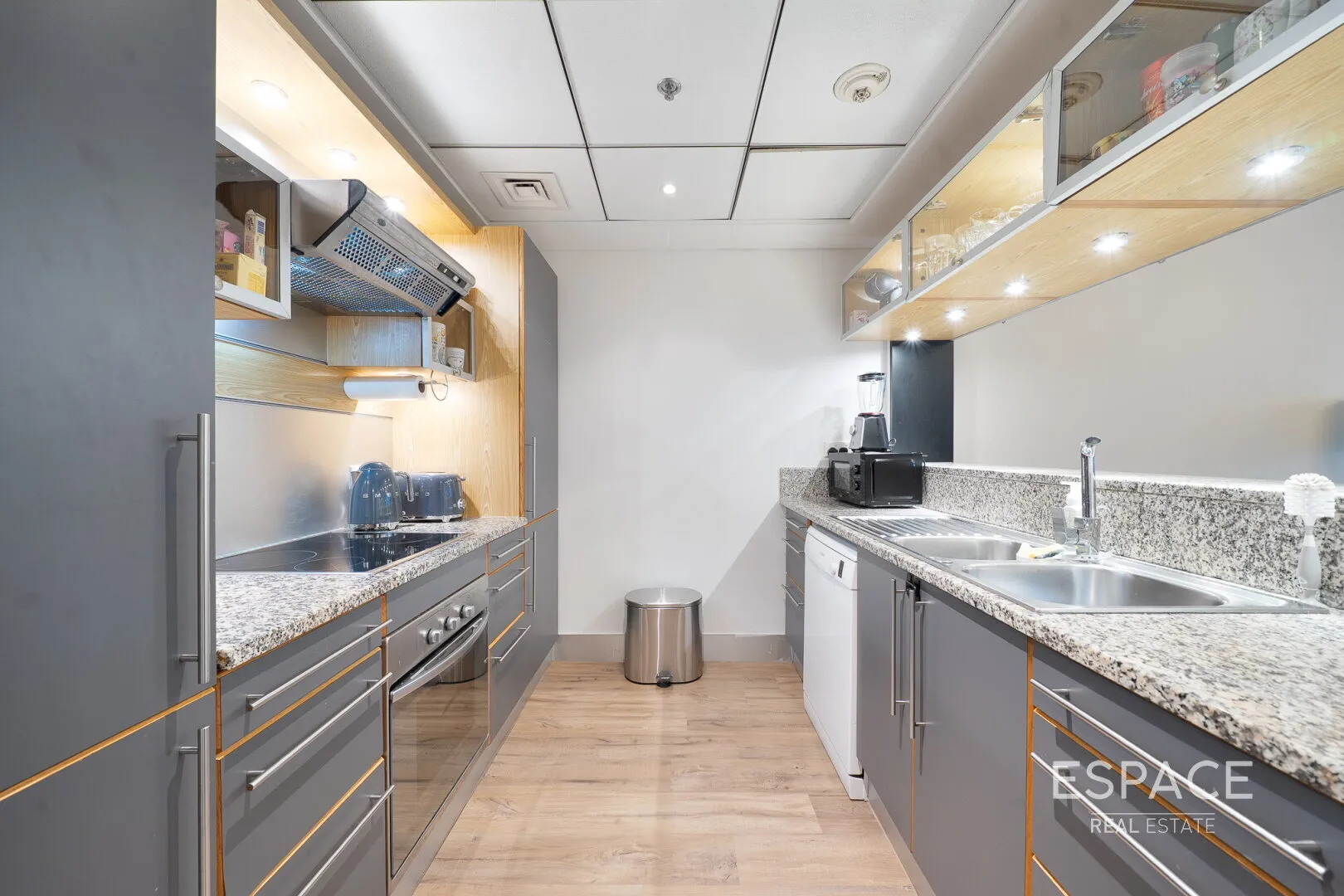 PropertiesGalleryCamera